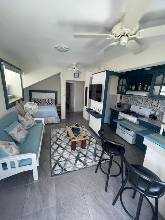Apartment Scarlett Studios: Embassy-friendly With Airport Transfer
